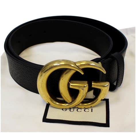 black Gucci belt with buckle